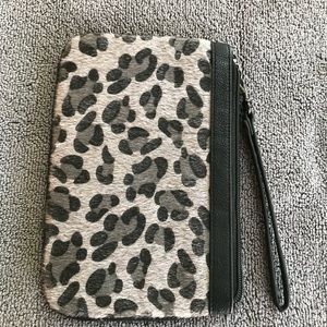 Grey cheetah wristlet
